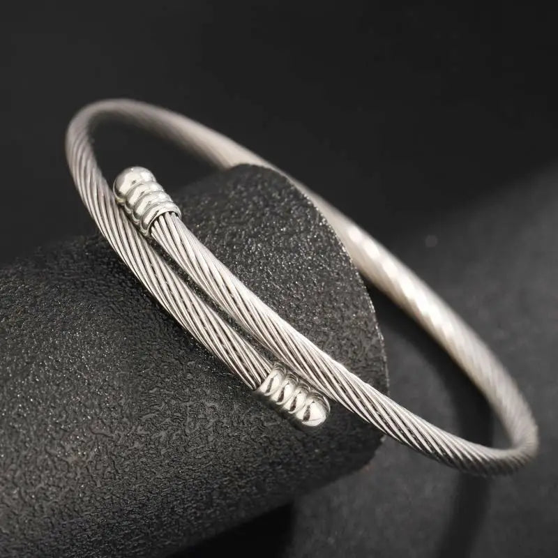 New Titanium Steel Threaded Twist Bracelet for Men